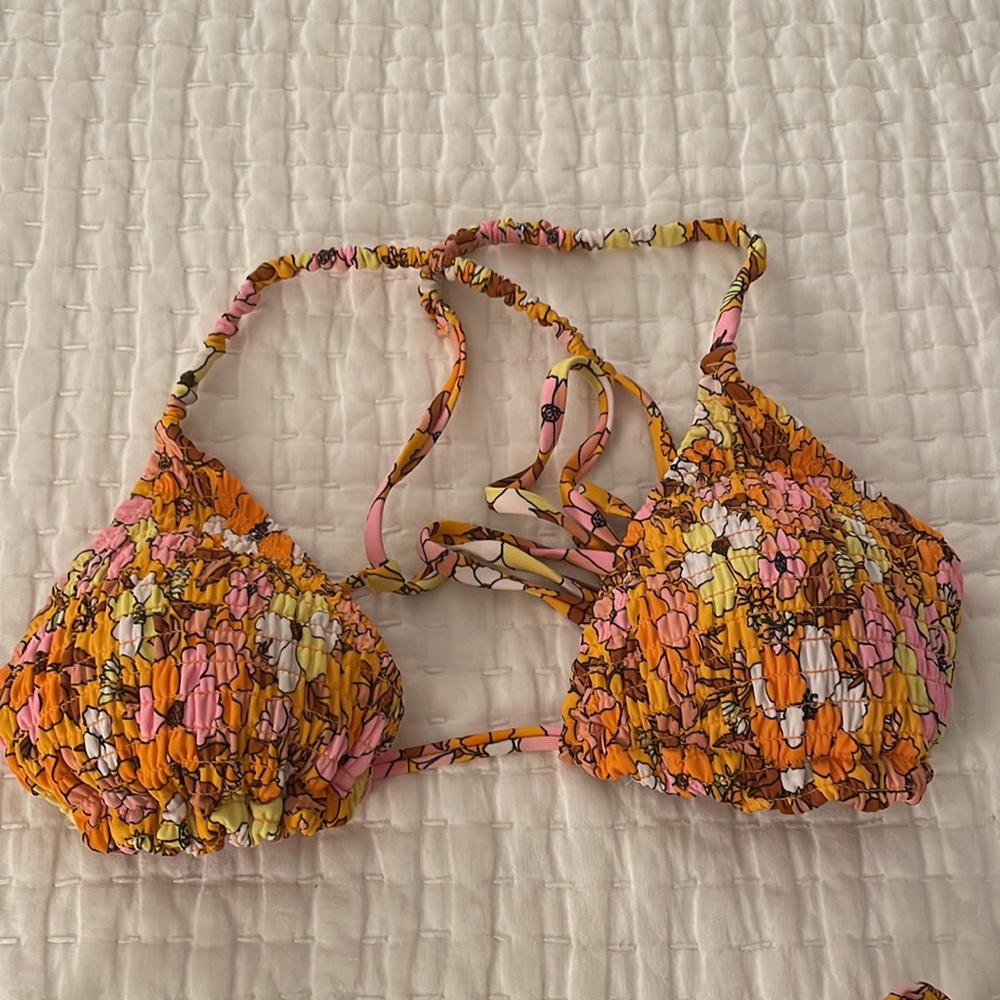 Target swimsuit - Picture 4 of 6